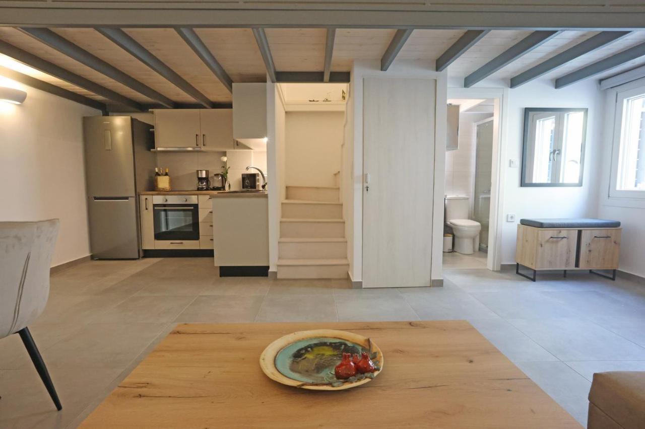 에르무폴리 Modern Loft Syros 아파트 외부 사진