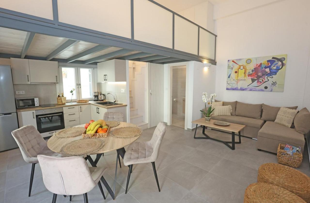 에르무폴리 Modern Loft Syros 아파트 외부 사진